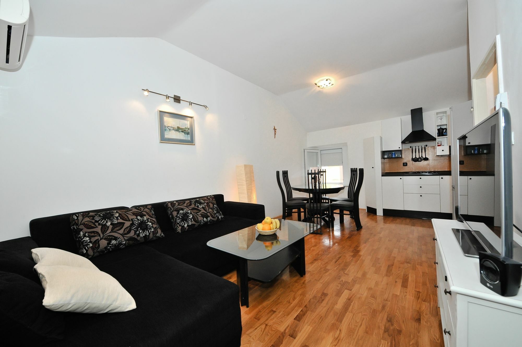Apartments Feel Center Zadar Buitenkant foto